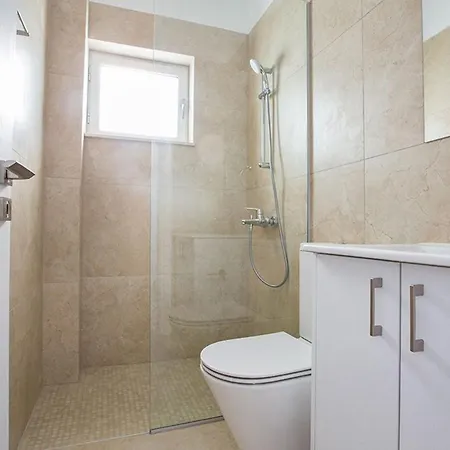 Olive Thalassa, Brand New, Luxury 3bdr With Private Pool Villa