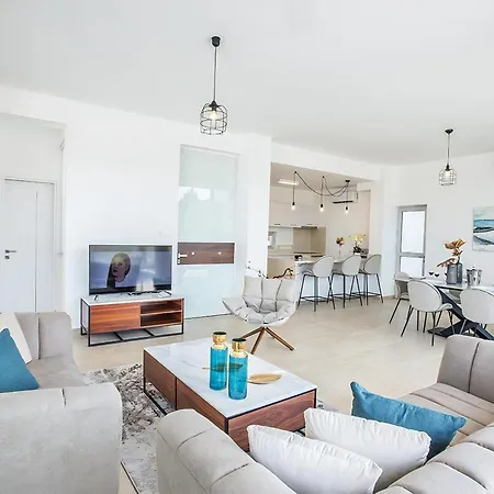 Villa Nia Aq Ol20 *