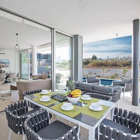 Olive Thalassa, Brand New, Luxury 3bdr With Private Pool וילה פרוטאראס