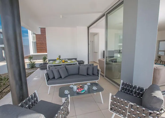 빌라 Olive Thalassa, Brand New, Luxury 3bdr With Private Pool *