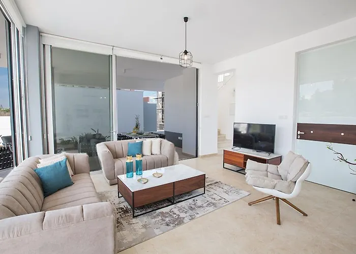 빌라 Olive Thalassa, Brand New, Luxury 3bdr With Private Pool