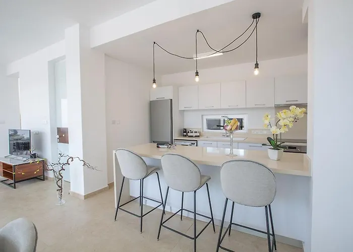 Olive Thalassa, Brand New, Luxury 3bdr With Private Pool 빌라 프로타라스