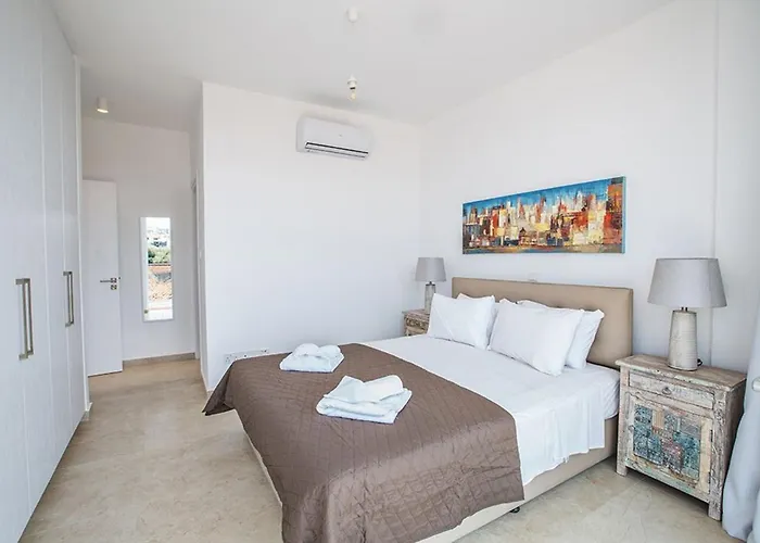 빌라 Olive Thalassa, Brand New, Luxury 3bdr With Private Pool 프로타라스